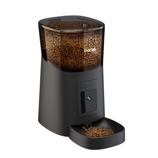 Automatic pet feeder